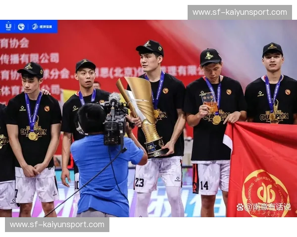 决战之巅,巅峰对决:卓尔与浙江的荣耀之战,谁将问鼎?